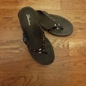 Nwb Skeckers Black Rumbler KITTY Wedges-11